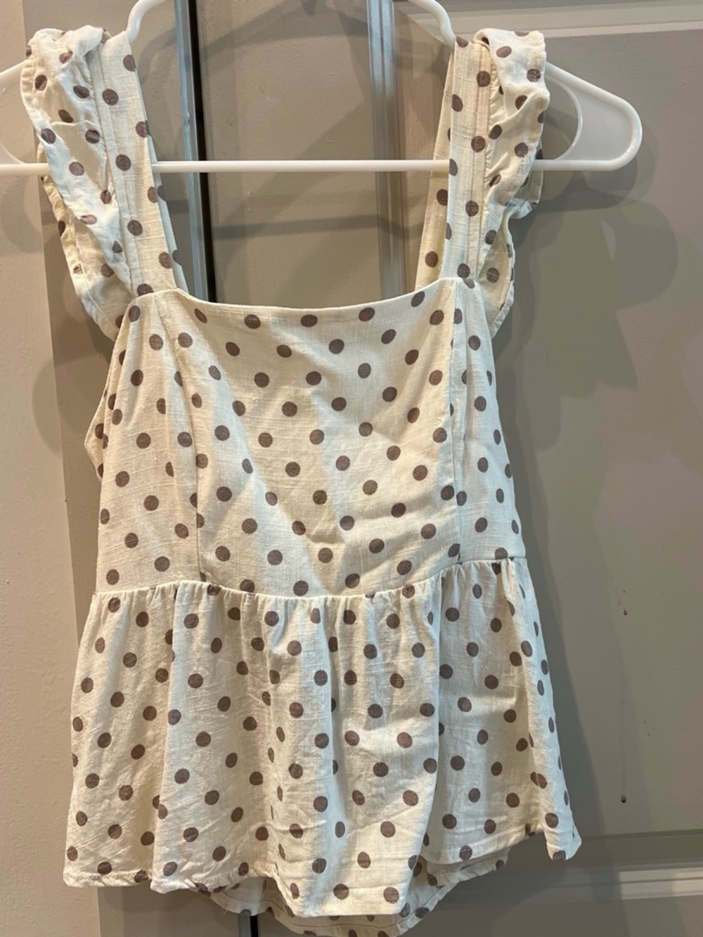 Monteau White Tank Top with Brown Polka Dots and Ruffle Straps